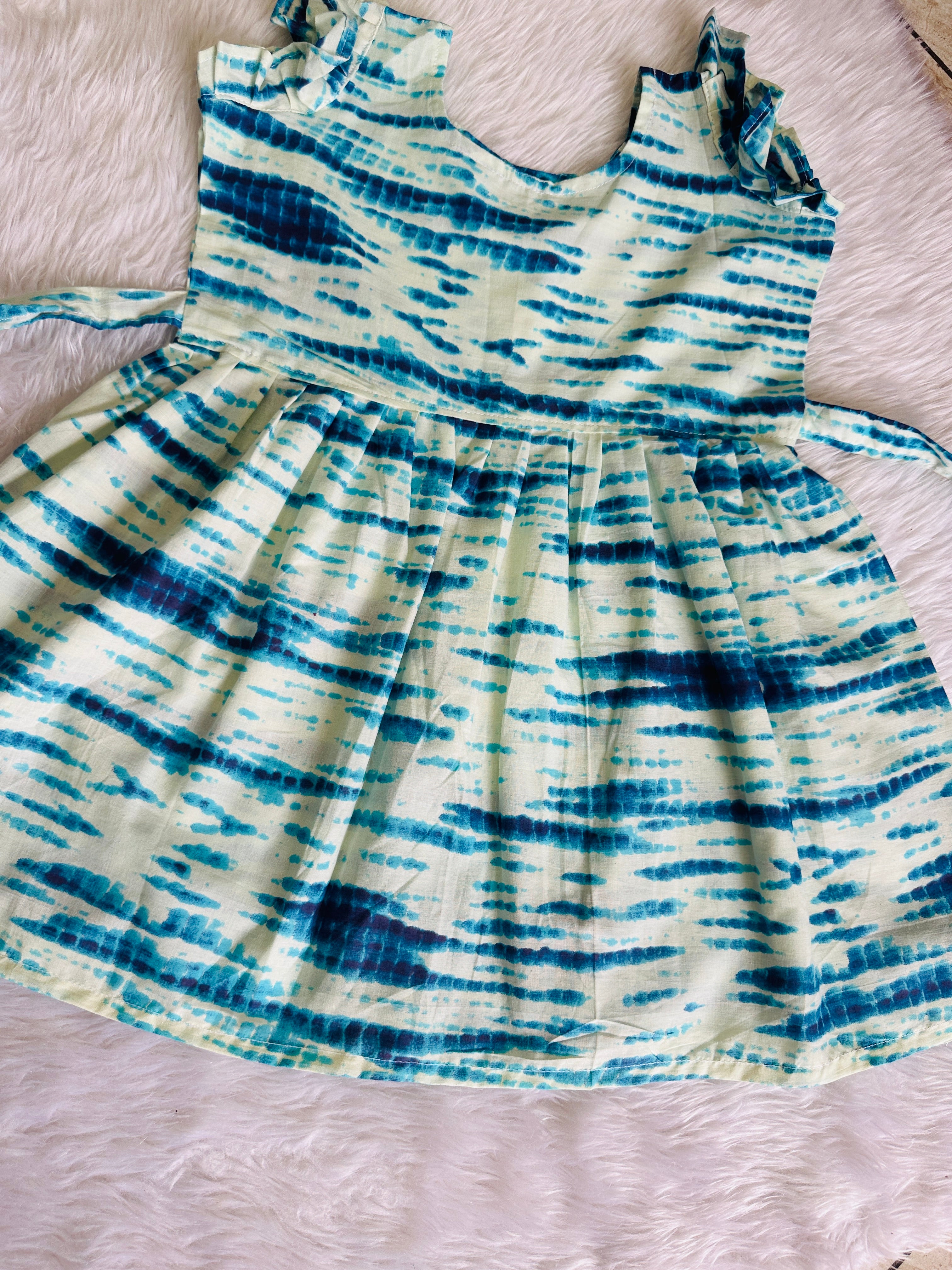 kids frock -ruffle sleeve