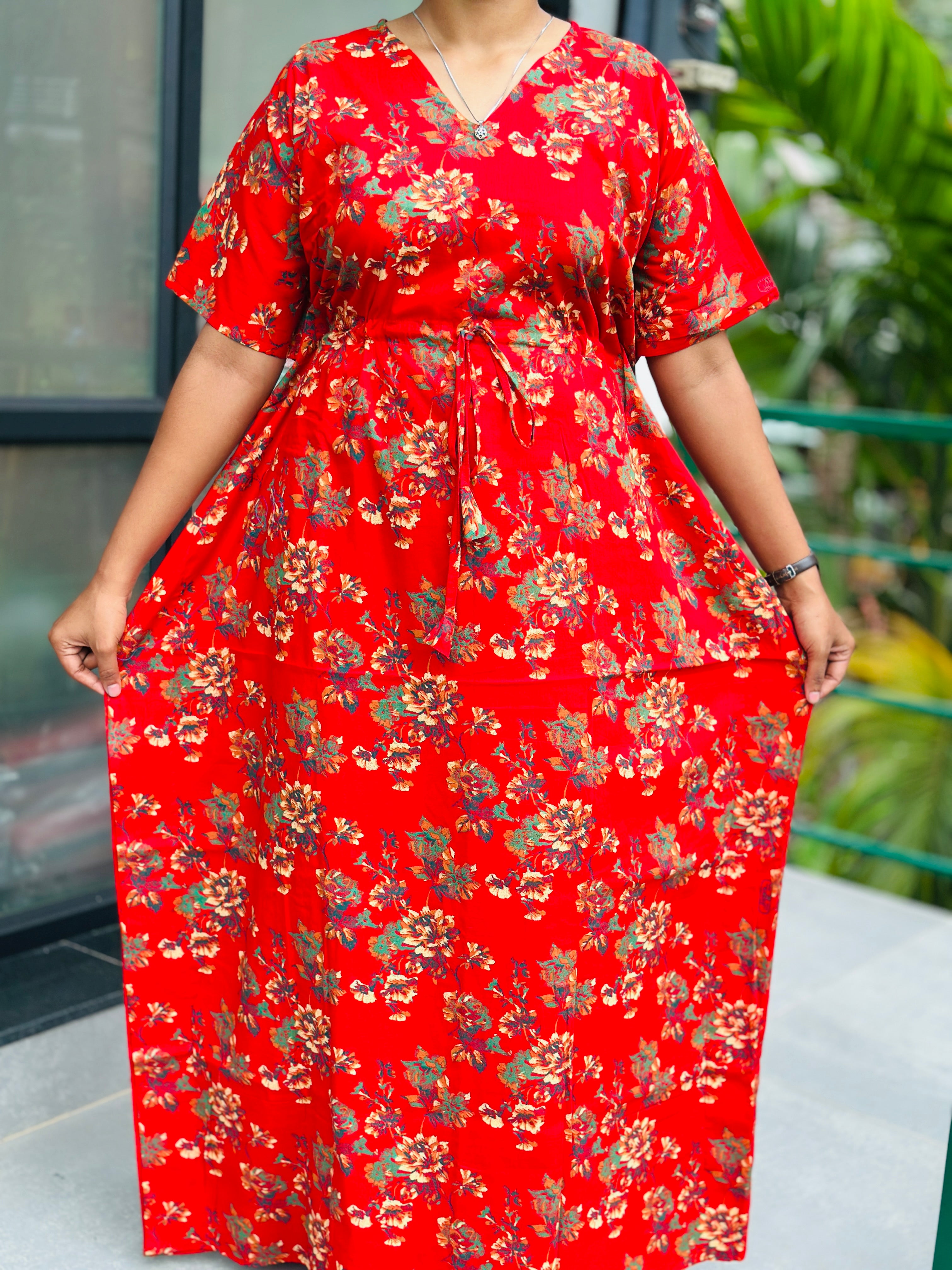 Floral feeding kaftan