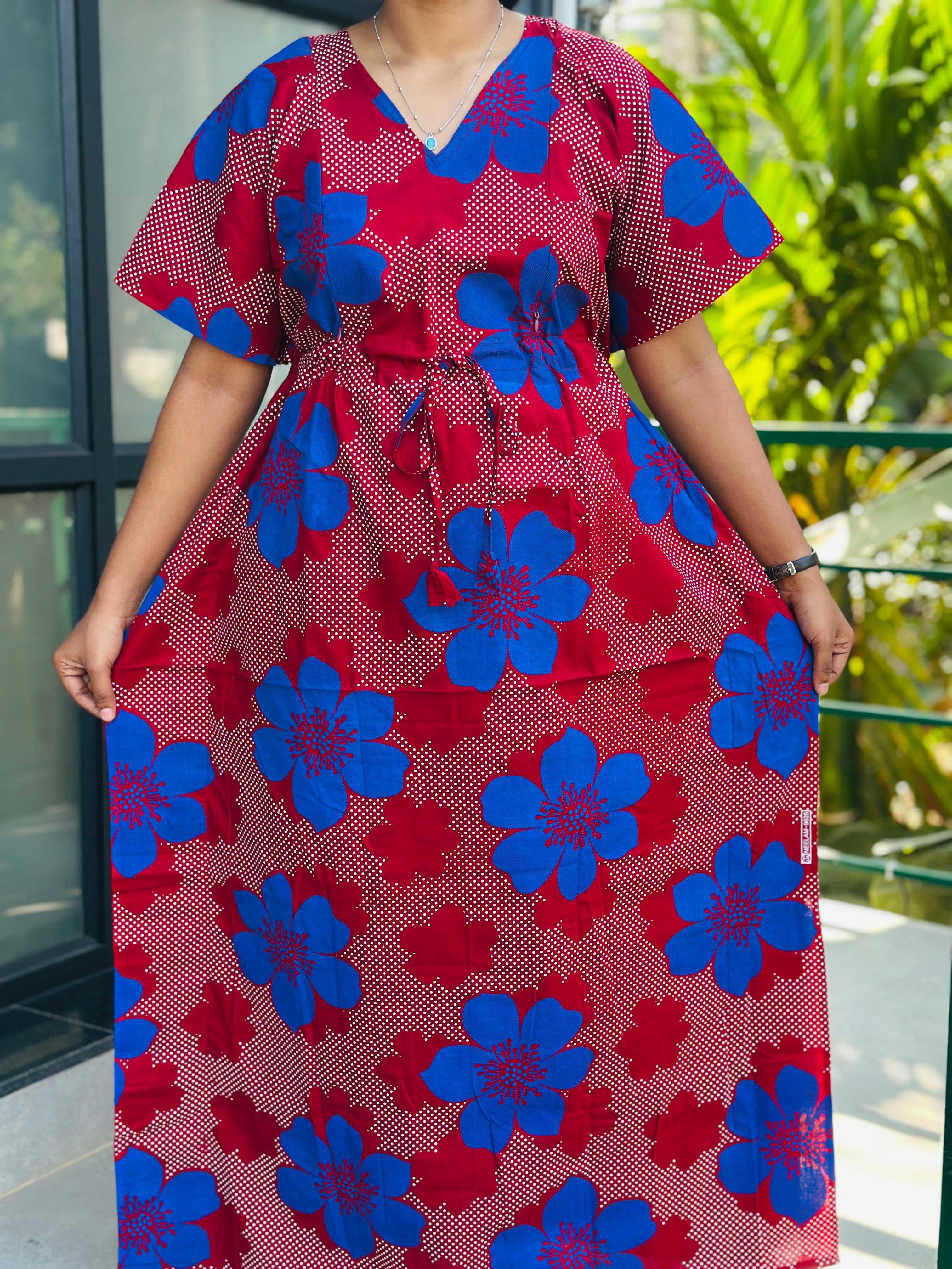 Floral feeding kaftans-meroon