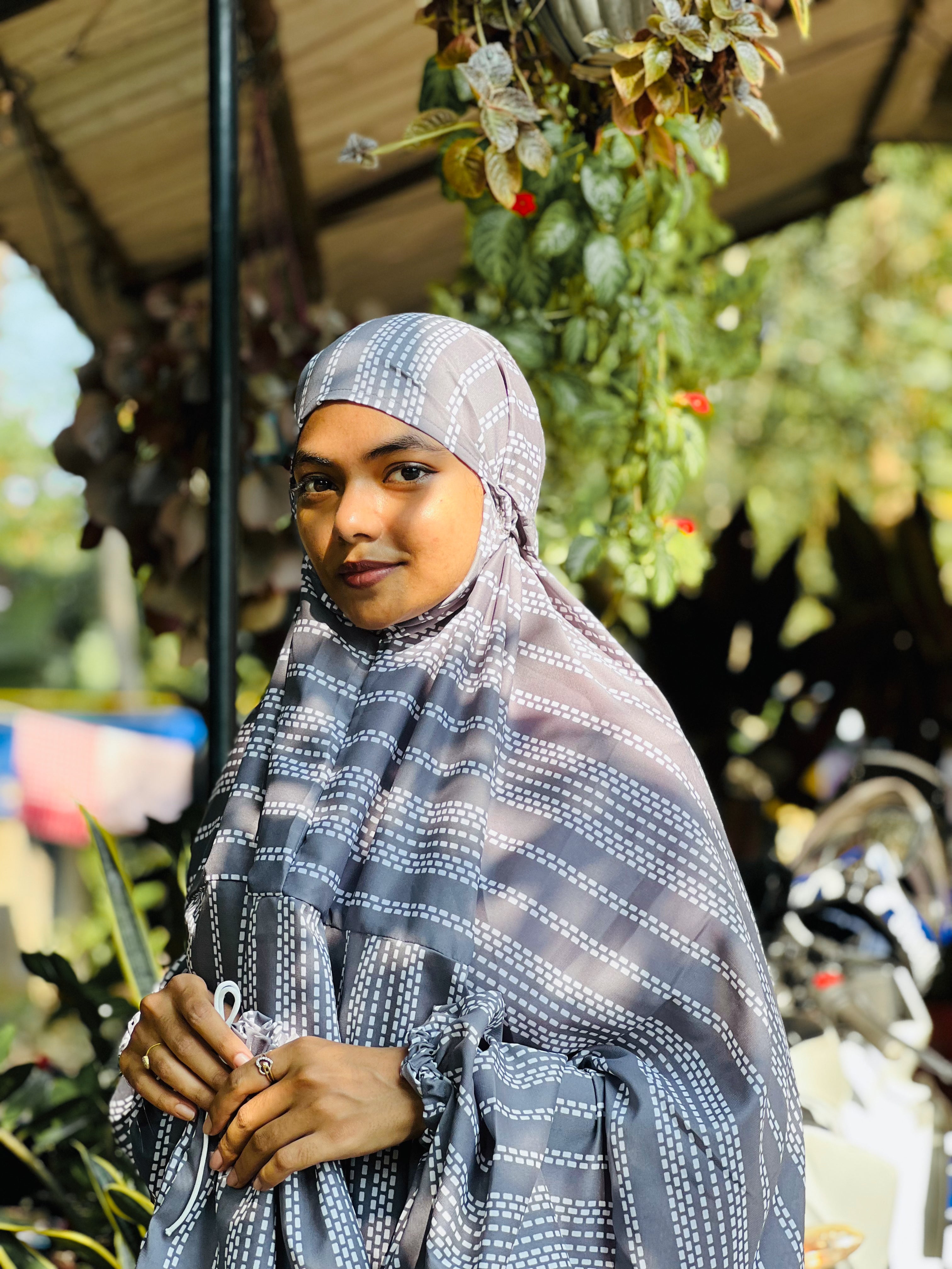 Striped grey prayer dress
