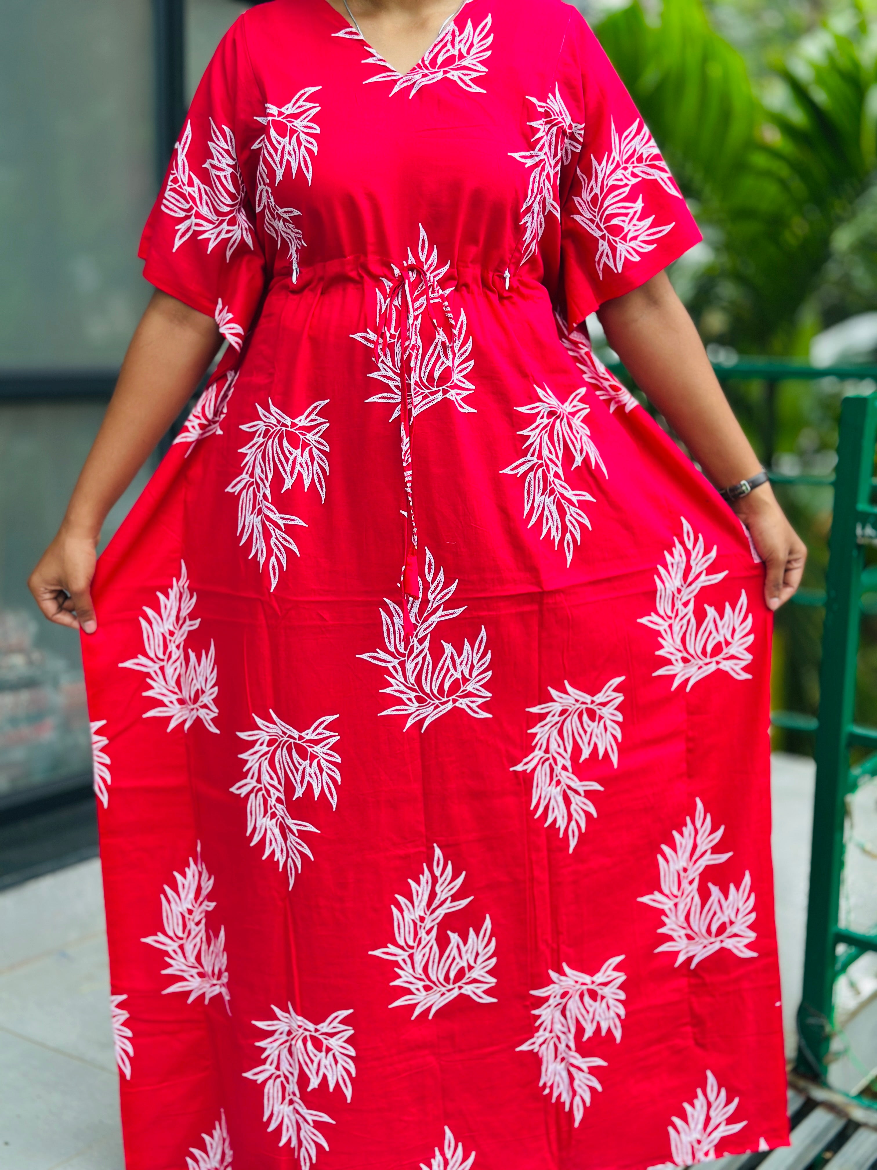 Big Floral feeding kaftan