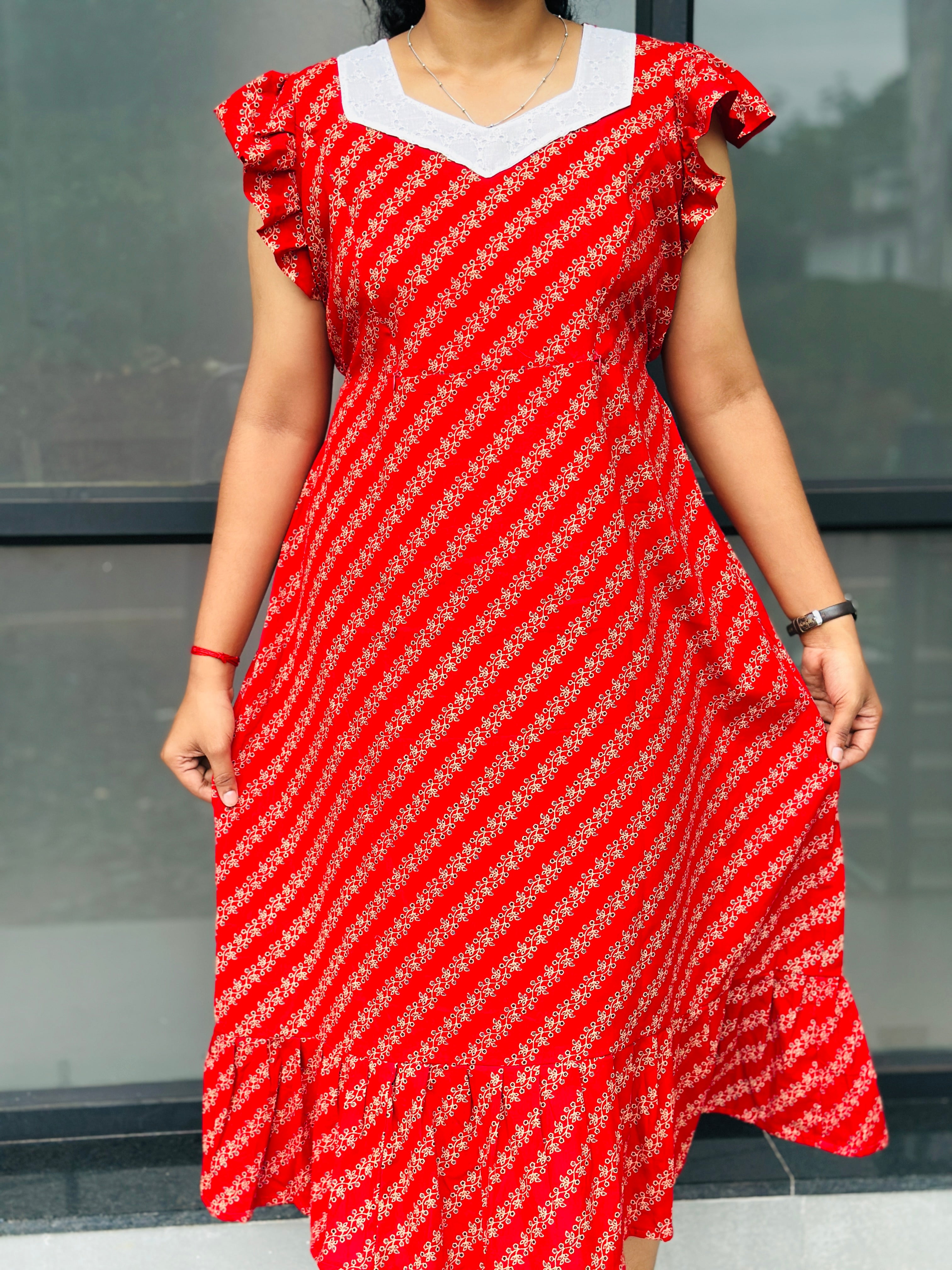 Haccoba patched neck feeding frock