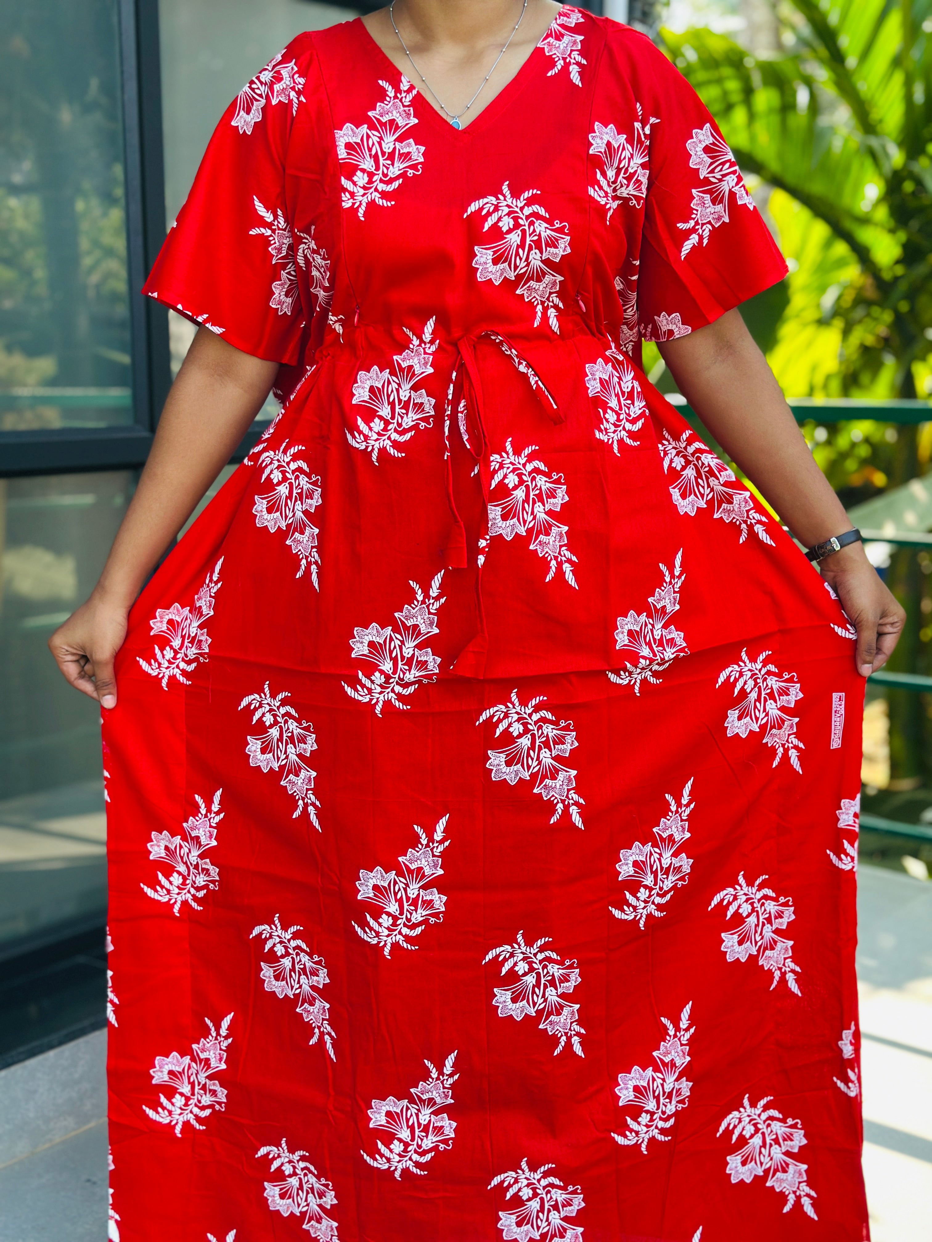 Floral feeding kaftans-red