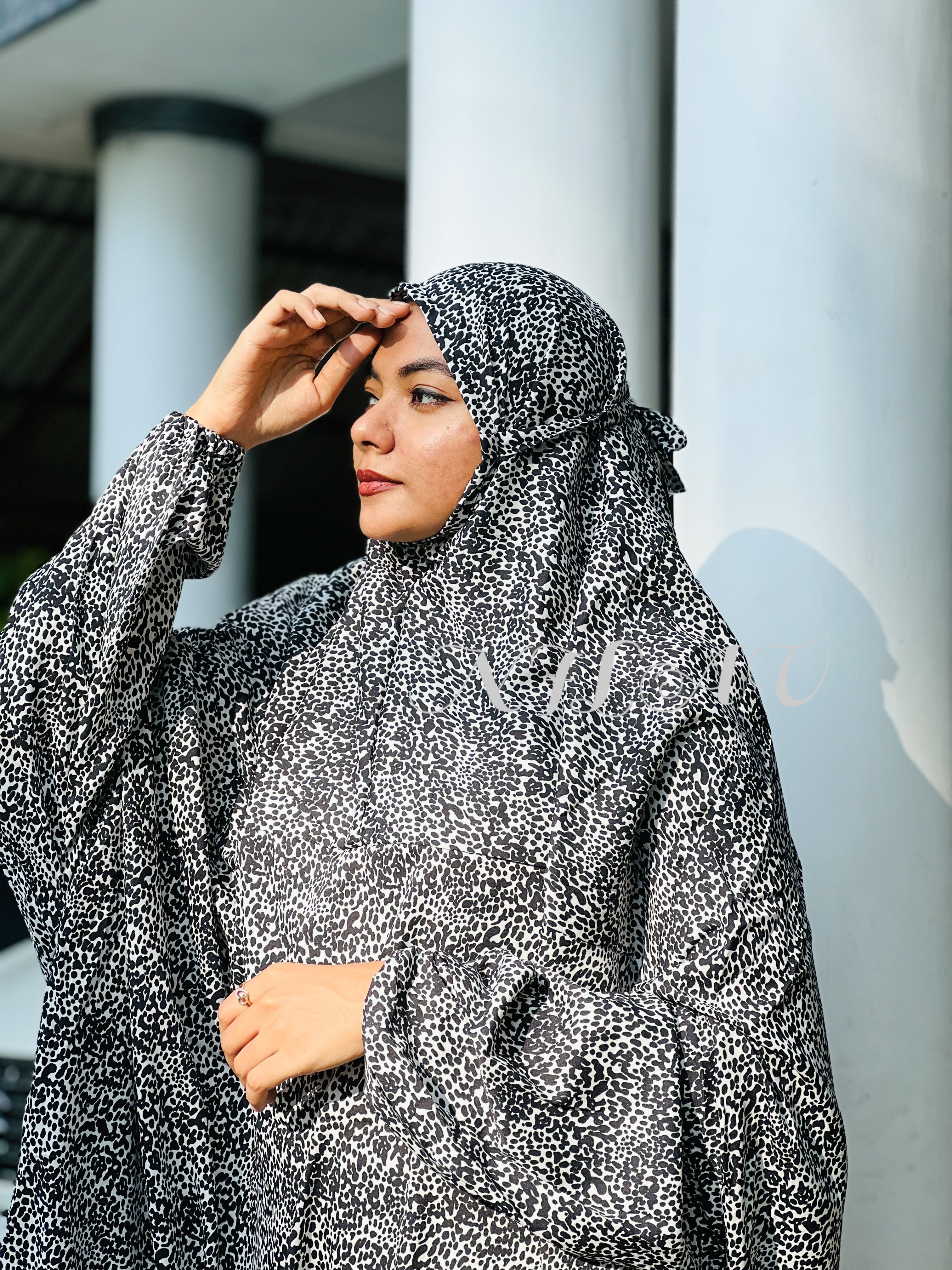 Polka Dot prayer dress