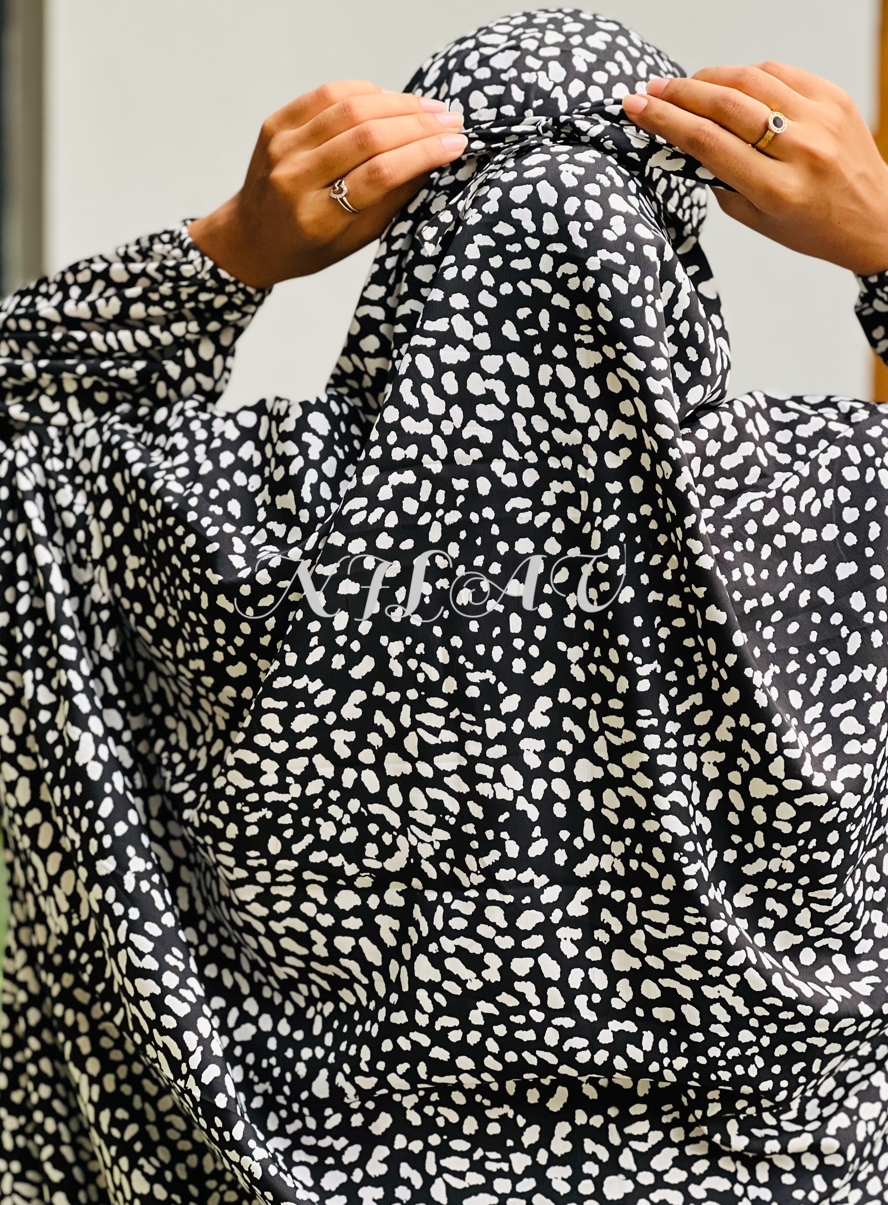 Polka Dot prayer dress