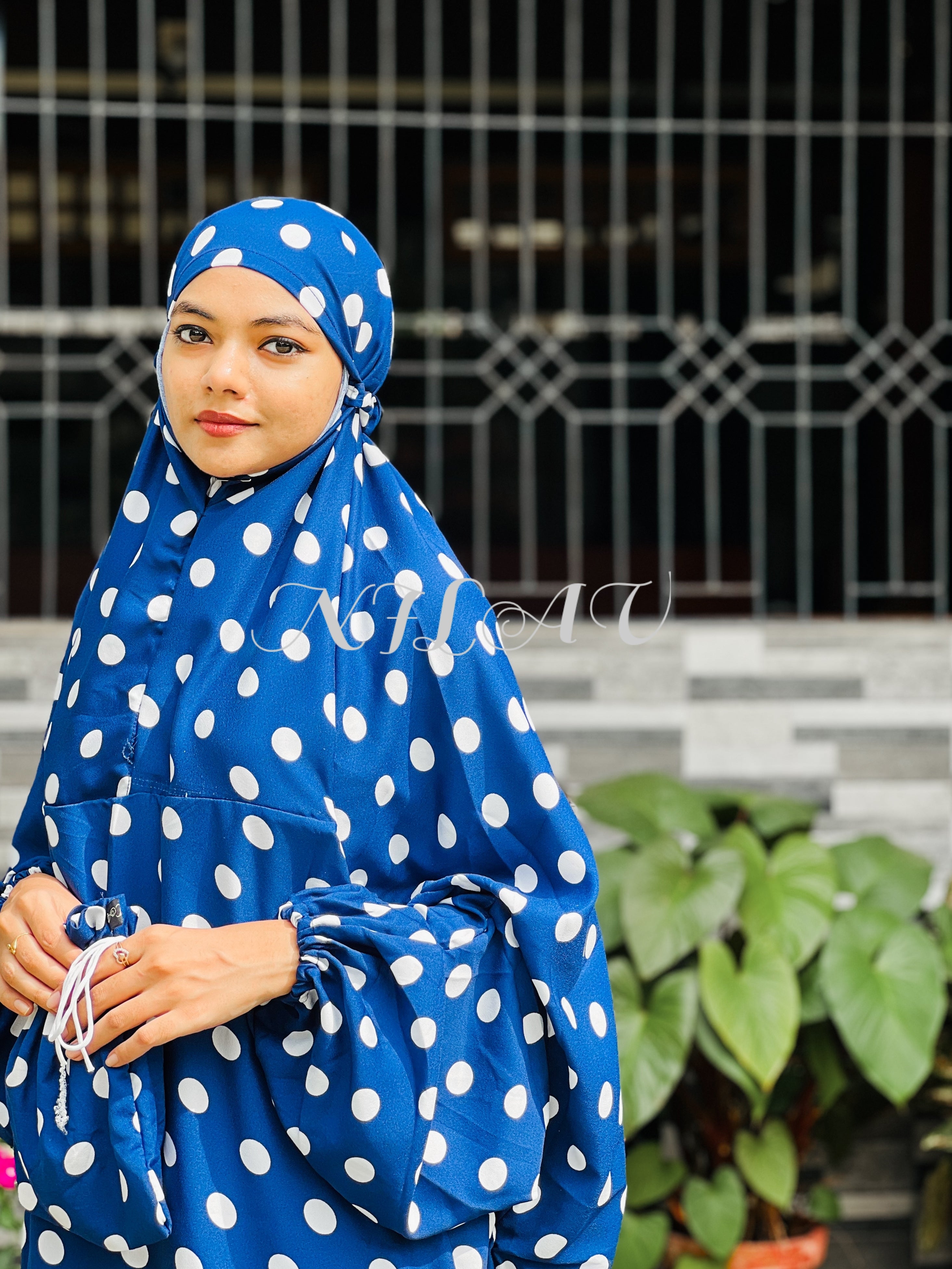 Summer cool dot prayer dress