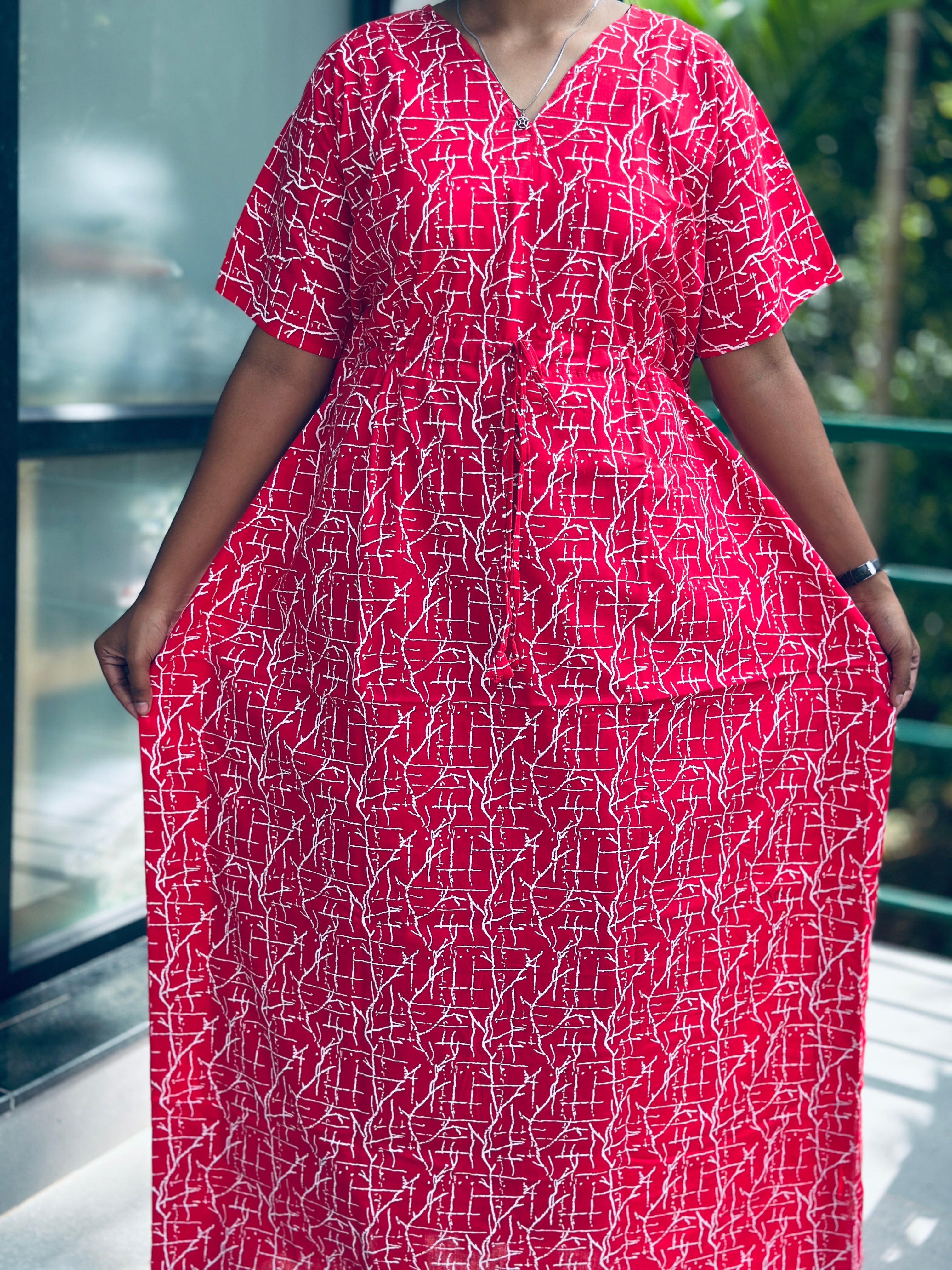 Zig zag red feeding kaftan