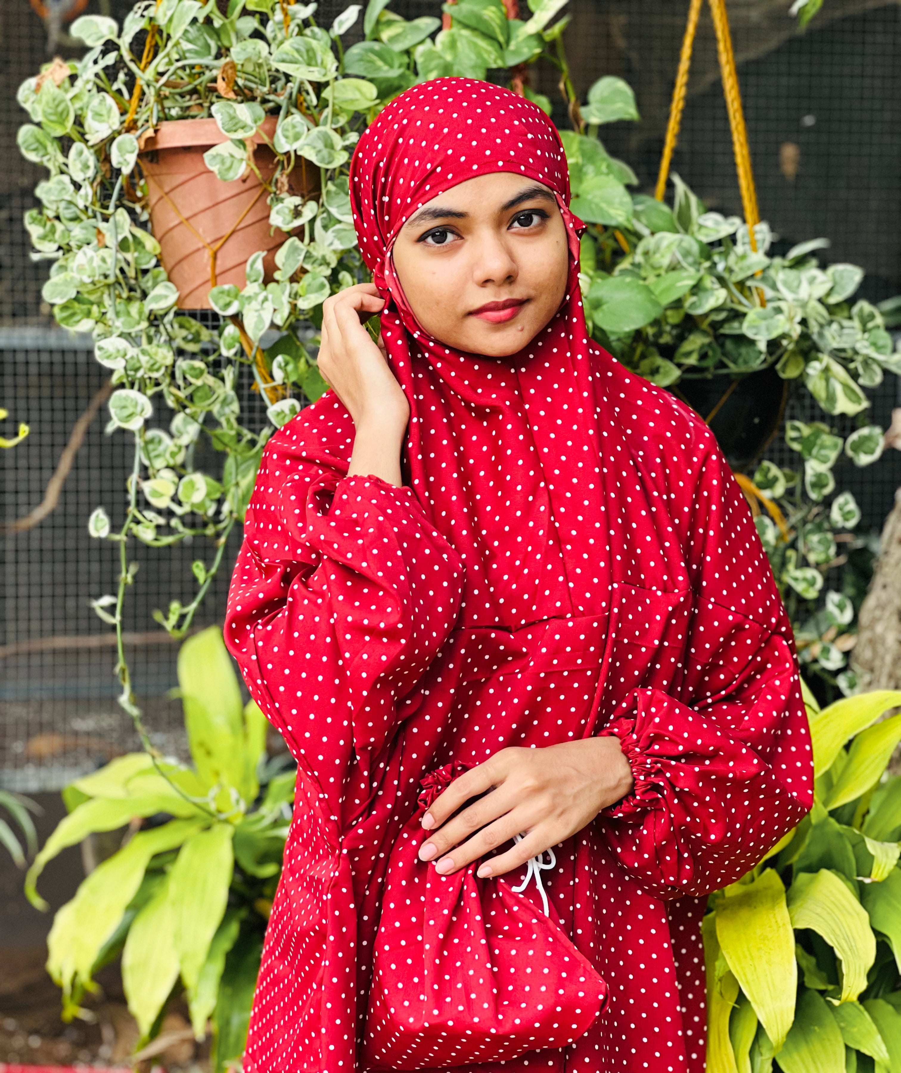 Polka meroon prayer dress