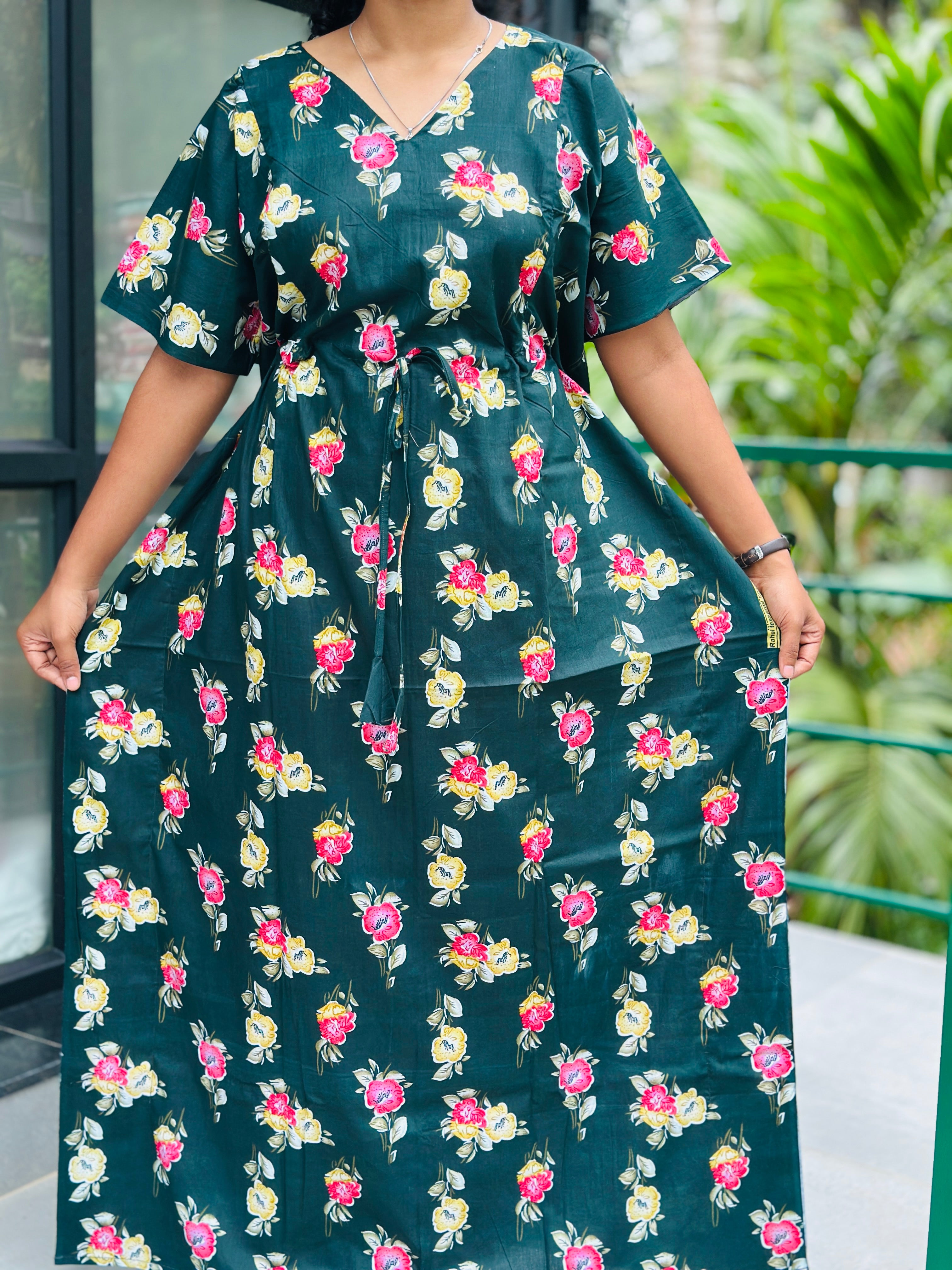 Floral feeding kaftan