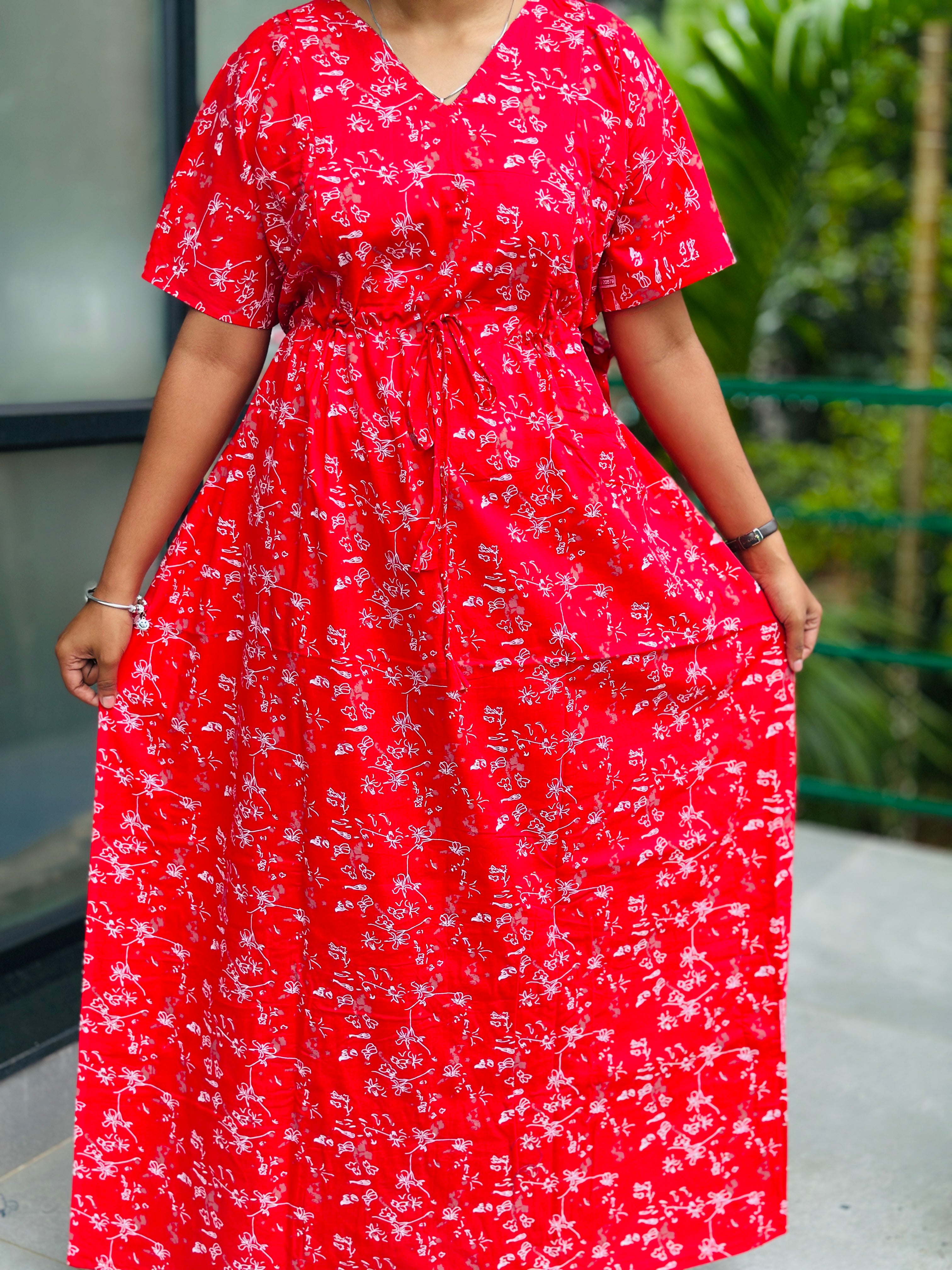 floral Red feeding kaftan