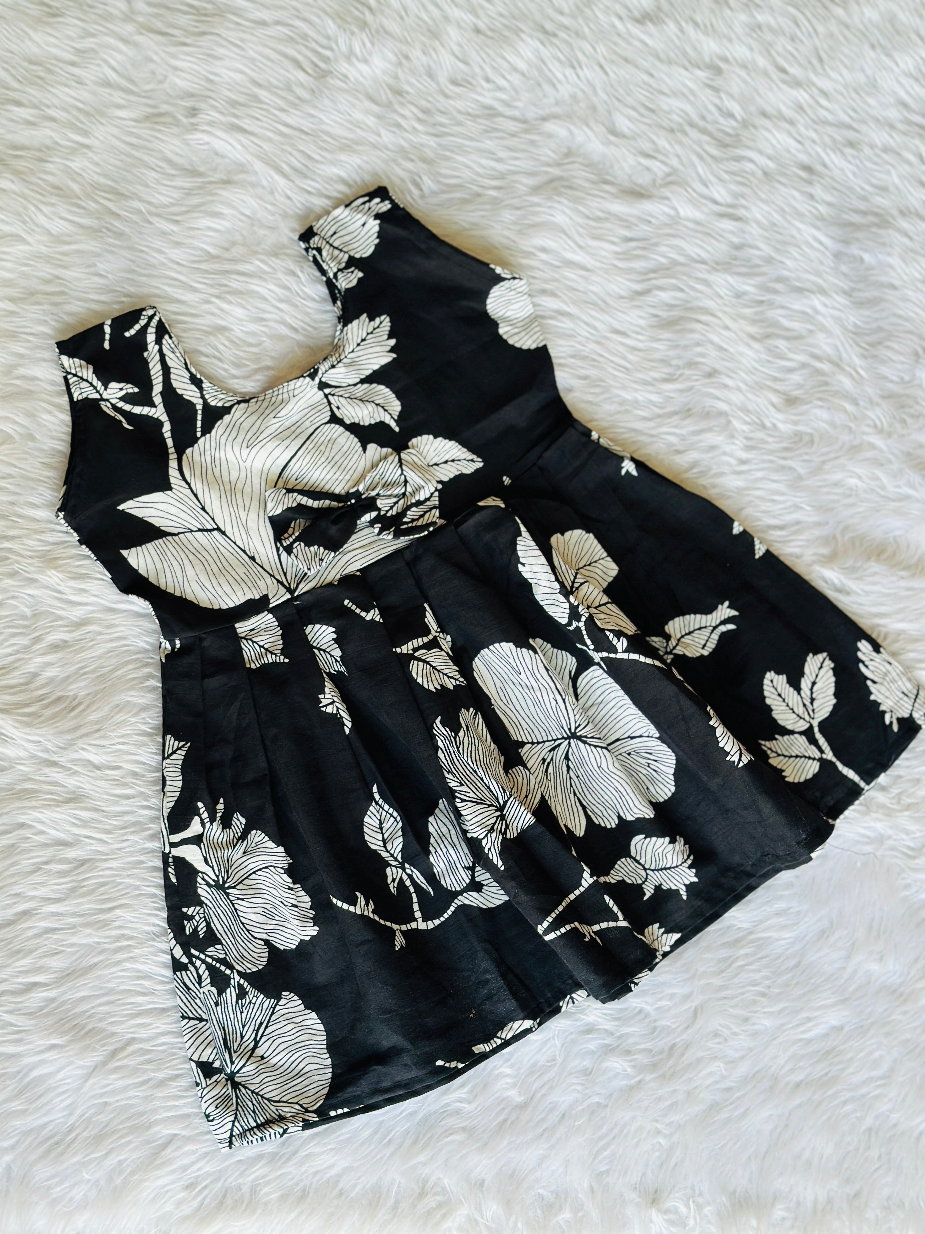 kids frock -sleeveless