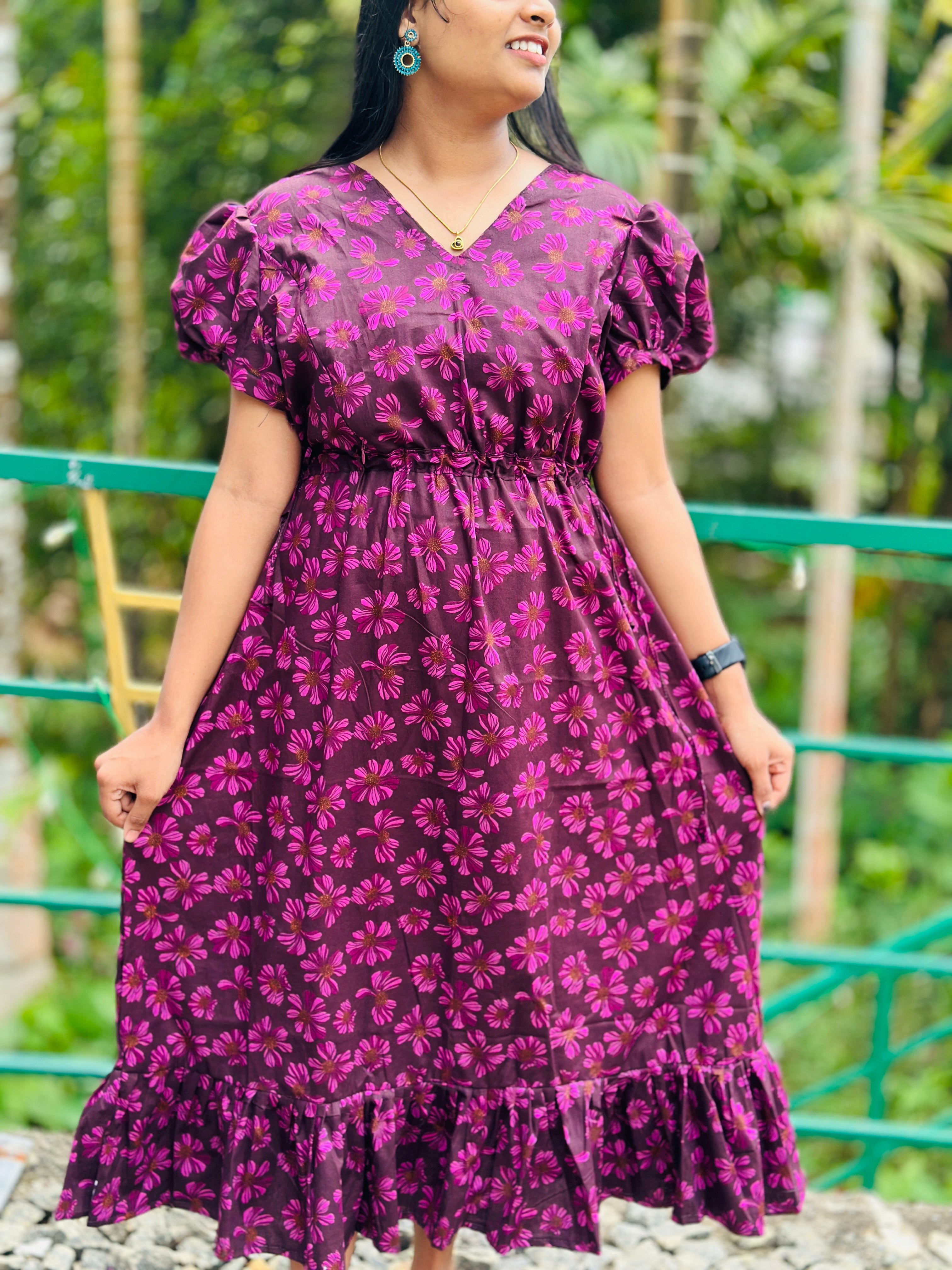 Double side tieable non feeding frock